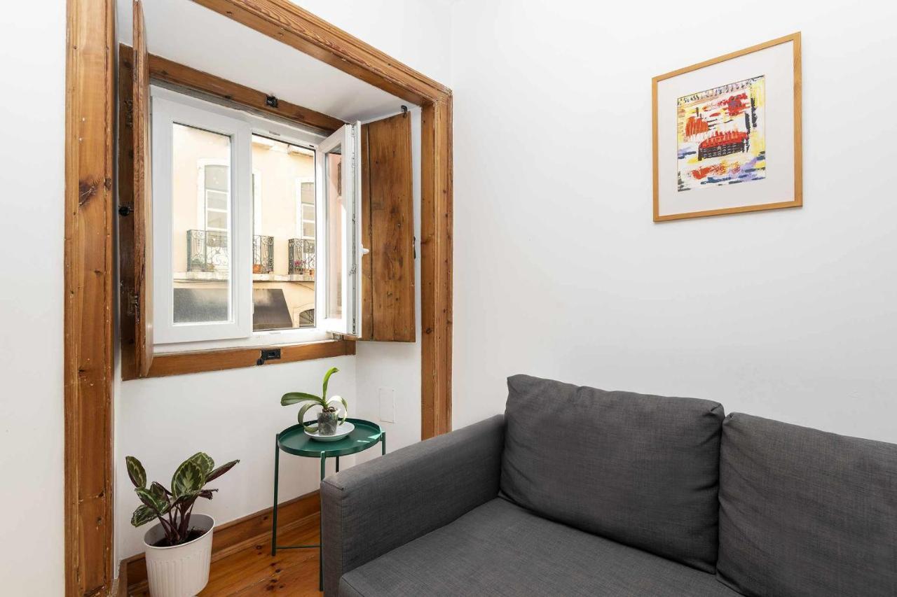 Typical Portuguese Apartment In Sao Bento Lissabon Exterior foto