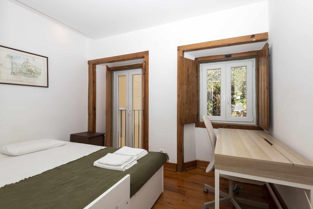 Typical Portuguese Apartment In Sao Bento Lissabon Exterior foto